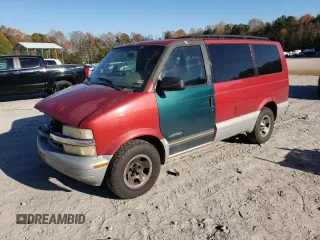 2000 Chevrolet Astro with VIN 1GNDM19W6YB180580, listed as a Copart auction lot 77676494 with 413,650 mi miles and Salvage Title. Bid and sale history available at carsss.com. Image 1.
