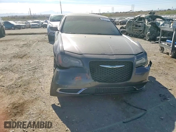 2019 Chrysler 300 Touring with VIN 2C3CCAAG8KH511688, listed as a Copart auction lot 82010164 with 79,630 mi miles and Salvage Title. Bid and sale history available at carsss.com. Image 10.