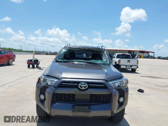 2020 Toyota 4Runner SR5 with VIN JTEZU5JR7L5224133, listed as a IAAI auction lot 42454918 with 116,014 mi miles and . Bid and sale history available at DreamBid. Image 12.