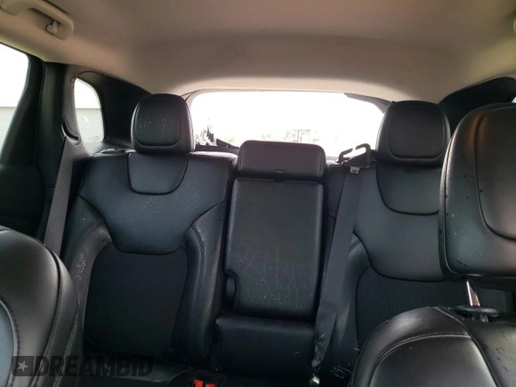 2020 Jeep Cherokee Altitude с VIN 1C4PJMLX4LD505953, выставлен на аукционе Copart как лот 57339175 с пробегом 53 194 миль миль и Списание • Salvage title. История ставок и продаж доступна на DreamBid. Изображение 10.