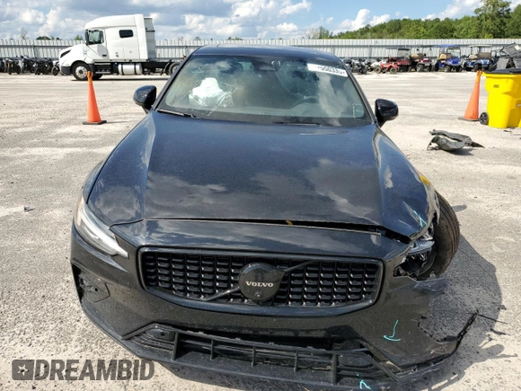 2024 Volvo S60 Plus Black Edition with VIN 7JRL12TH2RG315556, listed as a Copart auction lot 61550335 with 11,061 mi miles and Salvage title. Bid and sale history available at DreamBid. Image 5.