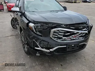 2020 GMC Terrain Denali z VIN 3GKALXEX8LL154350, wystawiony jako Copart lot #60859605 z przebiegiem 72 776 mil mil oraz Szkoda całkowita • Salvage title. Historia ofert i sprzedaży dostępna na DreamBid. Obrazek 14.