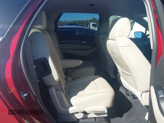 2019 Buick Enclave Essence with VIN 5GAERBKW6KJ274679, listed as a IAAI auction lot 41733052 with 85,884 mi miles and . Bid and sale history available at carsss.com. Image 8.