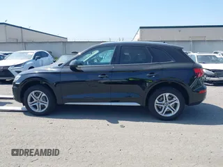 2018 Audi Q5 Premium z VIN WA1ANAFY1J2234527, wystawiony jako IAAI lot #42283442 z przebiegiem 62 767 mil mil oraz . Historia ofert i sprzedaży dostępna na DreamBid. Obrazek 14.