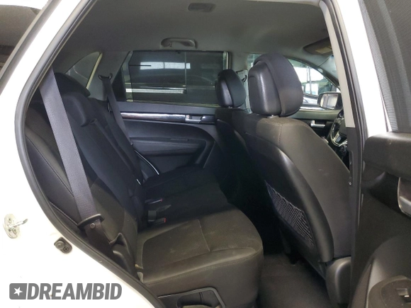 2015 Kia Sorento LX with VIN 5XYKTDA60FG566995, listed as a Copart auction lot 54558655 with 119,243 mi miles and Clean Title. Bid and sale history available at carsss.com. Image 10.