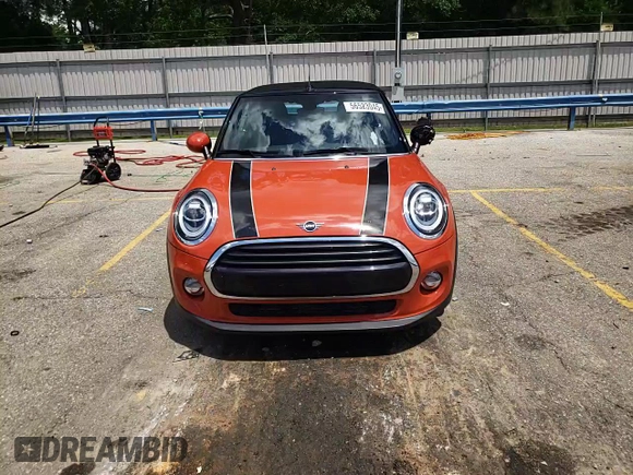 2019 MINI Convertible Cooper z VIN WMWWG5C56K3F79281, wystawiony jako Copart lot #56523045 z przebiegiem 15 078 mil mil oraz Szkoda całkowita • Salvage title. Historia ofert i sprzedaży dostępna na DreamBid. Obrazek 15.