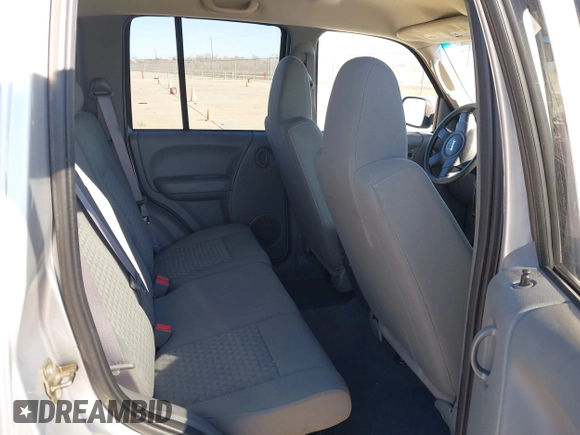 2006 Jeep Liberty Sport with VIN 1J4GL48K36W210904, listed as a IAAI auction lot 41260961 with 133,310 mi miles and . Bid and sale history available at carsss.com. Image 8.