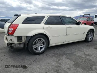 2005 Dodge Magnum RT z VIN 2D8GV58245H510570, wystawiony jako Copart lot #55069945 z przebiegiem 164 533 mil mil oraz Szkoda całkowita • Salvage title. Historia ofert i sprzedaży dostępna na DreamBid. Obrazek 3.
