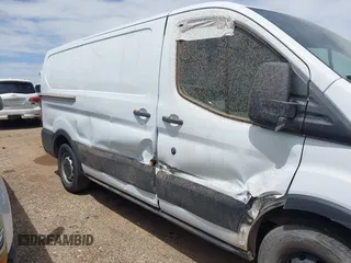 2018 Ford Transit Cargo with VIN 1FTYE1YG4JKA25467, listed as a IAAI auction lot 41738700 with 198,126 mi miles and . Bid and sale history available at DreamBid. Image 6.