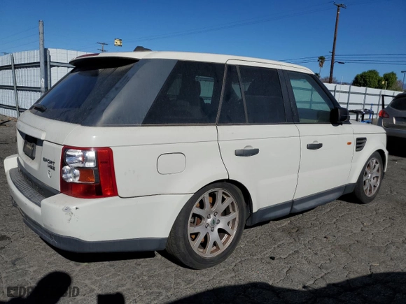 2007 Land Rover Range Rover Sport HSE with VIN SALSK254X7A111520, listed as a Copart auction lot 88153155 with NaN miles and Clean Title. Bid and sale history available at carsss.com. Image 3.