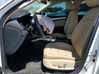 2013 Audi A4 Premium с VIN WAUAFAFL7DA187129, выставлен на аукционе Copart как лот 52419175 с пробегом 144 117 миль миль и Списание • Salvage title. История ставок и продаж доступна на DreamBid. Изображение 7.
