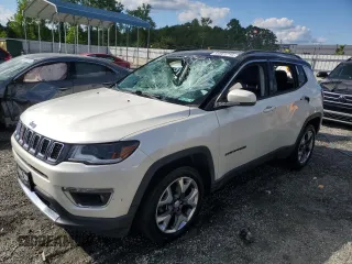 2018 Jeep Compass Limited z VIN 3C4NJDCBXJT264225, wystawiony jako Copart lot #55861215 z przebiegiem 96 298 mil mil oraz Szkoda całkowita • Salvage title. Historia ofert i sprzedaży dostępna na DreamBid. Obrazek 1.