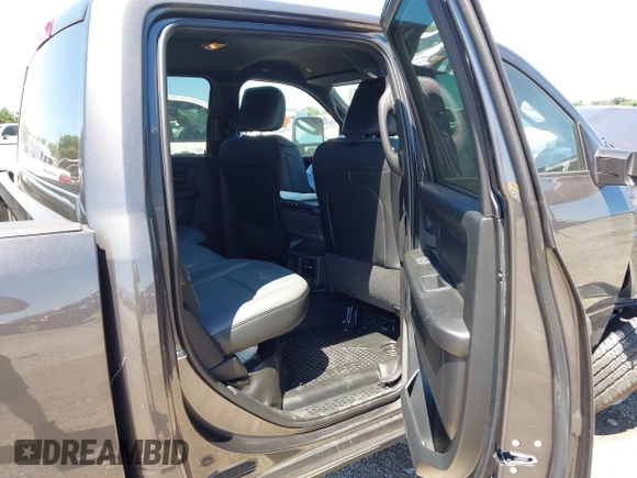2024 Ram 2500 Tradesman with VIN 3C6UR5CL9RG330312, listed as a IAAI auction lot 42299968 with 657 mi miles and . Bid and sale history available at DreamBid. Image 8.