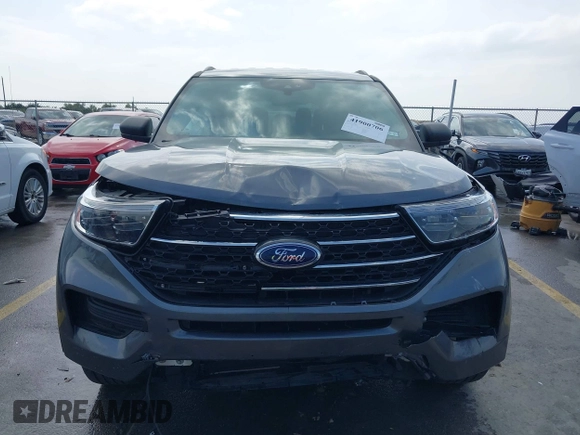2022 Ford Explorer XLT with VIN 1FMSK8DH3NGC02519, listed as a IAAI auction lot 41900706 with 28,840 mi miles. Bid and sale history available at carsss.com. Image 13.