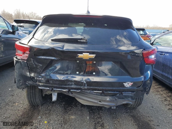 2024 Chevrolet Trax LS with VIN KL77LFE22RC194249, listed as a Copart auction lot 47782305 with 9,863 mi miles and Salvage Title. Bid and sale history available at carsss.com. Image 6.