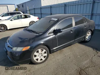 2008 Honda Civic LX z VIN 2HGFA16528H321661, wystawiony jako Copart lot #60185335 z przebiegiem 189 287 mil mil oraz Czysty tytuł • Clean title. Historia ofert i sprzedaży dostępna na DreamBid. Obrazek 1.
