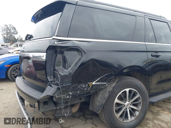 2021 Ford Expedition Max XLT with VIN 1FMJK1JT6MEA81815, listed as a IAAI auction lot 41469141 with 121,907 mi miles and . Bid and sale history available at DreamBid. Image 6.