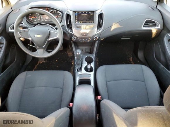 2019 Chevrolet Cruze LS with VIN 1G1BC5SMXK7132053, listed as a Copart auction lot 46297215 with 33,858 mi miles and Salvage Title. Bid and sale history available at carsss.com. Image 8.