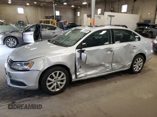 2013 Volkswagen Jetta SE with VIN 3VWDX7AJ5DM255319, listed as a Copart auction lot 53966435 with 155,561 mi miles and Salvage title. Bid and sale history available at DreamBid. Image 1.