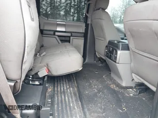 2018 Ford Super Duty F-250 SRW XL with VIN 1FT7W2B62JEB96232, listed as a IAAI auction lot 41705890 with 122,200 mi miles. Bid and sale history available at carsss.com. Image 8.