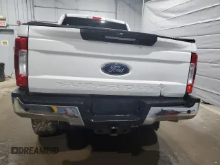 2018 Ford F-350 XL z VIN 1FT8W3BT0JEC03730, wystawiony jako Copart lot #48977245 z przebiegiem 170 202 mil mil oraz Szkoda całkowita • Salvage title. Historia ofert i sprzedaży dostępna na DreamBid. Obrazek 6.