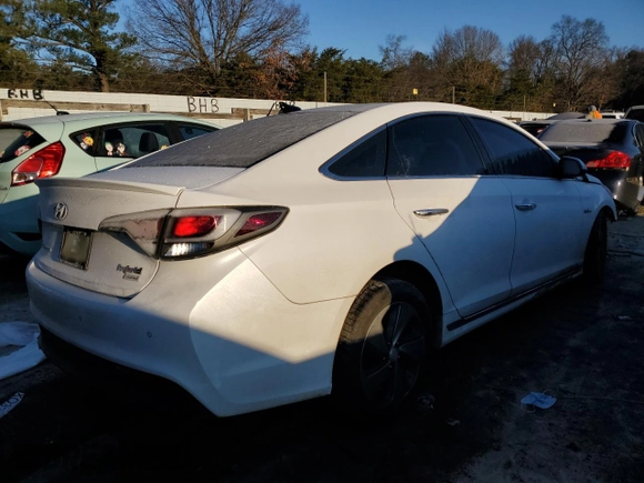 2017 Hyundai Sonata Hybrid Limited with VIN KMHE34L34HA065123, listed as a Copart auction lot 71990642 with 0 mi miles. Bid and sale history available at carsss.com. Image 3.