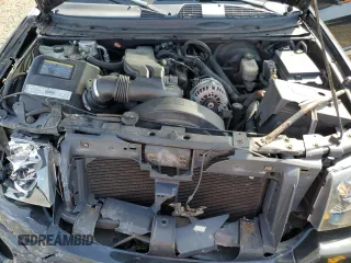 2003 GMC Envoy SLT z VIN 1GKET16PX36243554, wystawiony jako Copart lot #49083975 z przebiegiem 148 596 mil mil oraz Szkoda całkowita • Salvage title. Historia ofert i sprzedaży dostępna na DreamBid. Obrazek 14.