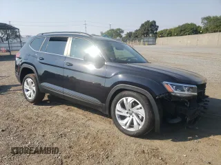 2021 Volkswagen Atlas SE with VIN 1V2JP2CA1MC585383, listed as a Copart auction lot 62145184 with 43,840 mi miles and Salvage title. Bid and sale history available at DreamBid. Image 4.