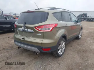 2013 Ford Escape SEL with VIN 1FMCU0HX9DUC77808, listed as a IAAI auction lot 41967998 with 71,196 mi miles. Bid and sale history available at carsss.com. Image 4.
