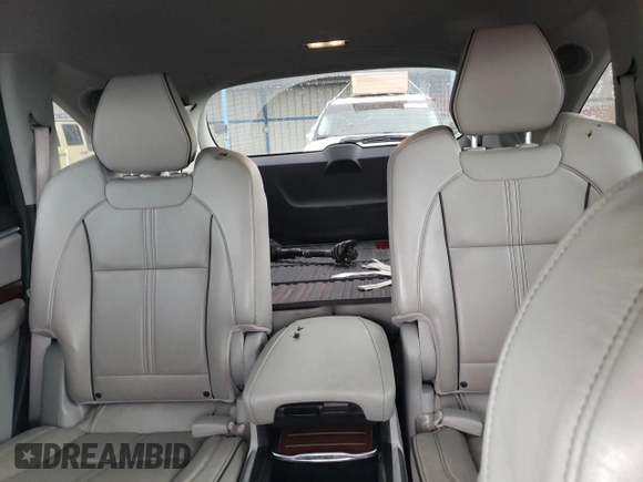 2018 Acura MDX Sport Hybrid w/Advance Pkg with VIN 5J8YD7H74JL000361, listed as a Copart auction lot 71818444 with 101,814 mi miles and Salvage Title. Bid and sale history available at carsss.com. Image 10.