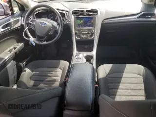 2020 Ford Fusion SE с VIN 3FA6P0LU4LR163524, выставлен на аукционе Copart как лот 57220015 с пробегом 58 547 миль миль и Списание • Salvage title. История ставок и продаж доступна на DreamBid. Изображение 8.