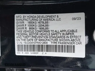 2024 Acura Integra w/A-Spec Package z VIN 19UDE4H37RA012809, wystawiony jako IAAI lot #41765651 z przebiegiem 11 017 mil mil oraz . Historia ofert i sprzedaży dostępna na DreamBid. Obrazek 9.
