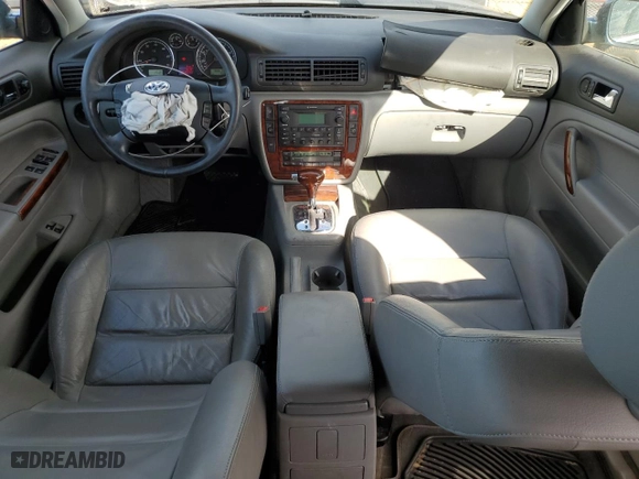 2003 Volkswagen Passat GLX with VIN WVWYH63B63E081430, listed as a Copart auction lot 77882164 with 80,614 mi miles and Salvage Title. Bid and sale history available at carsss.com. Image 8.