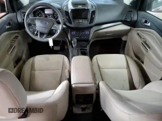 2018 Ford Escape SE z VIN 1FMCU9GD2JUA21582, wystawiony jako Copart lot #56165155 z przebiegiem 88 881 mil mil oraz Czysty tytuł • Clean title. Historia ofert i sprzedaży dostępna na DreamBid. Obrazek 8.