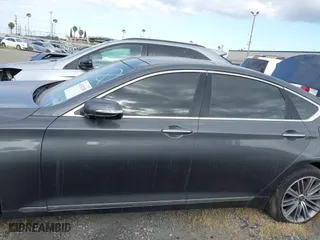 2018 Genesis G80 3.8L with VIN KMHGN4JE7JU262623, listed as a IAAI auction lot 41230215 with 94,006 mi miles. Bid and sale history available at carsss.com. Image 15.