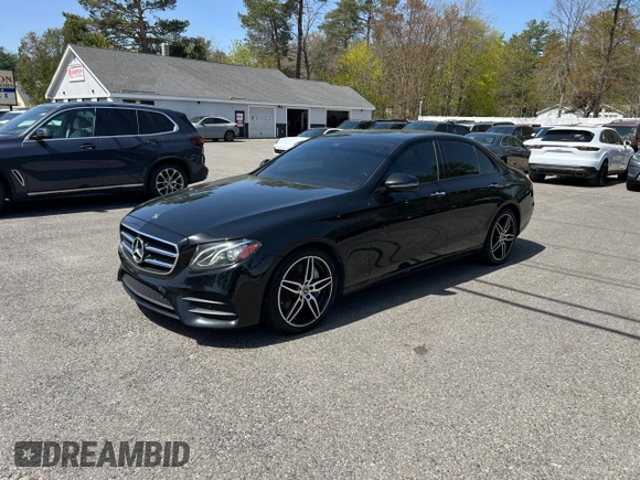 2020 Mercedes-Benz E 350 with VIN W1KZF8DBXLA841120, listed as a Copart auction lot 55361315 with 118,655 mi miles and Clean Title. Bid and sale history available at DreamBid. Image 1.