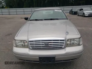 2010 Ford Police Interceptor z VIN 2FABP7BV7AX117248, wystawiony jako Copart lot #61748545 z przebiegiem 173 123 mil mil oraz Szkoda całkowita • Salvage title. Historia ofert i sprzedaży dostępna na DreamBid. Obrazek 5.