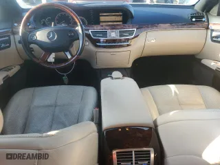 2009 Mercedes-Benz S-Class 5.5L V8 with VIN WDDNG71X39A272366, listed as a Copart auction lot 87468694 with 151,528 mi miles and Clean Title. Bid and sale history available at carsss.com. Image 8.