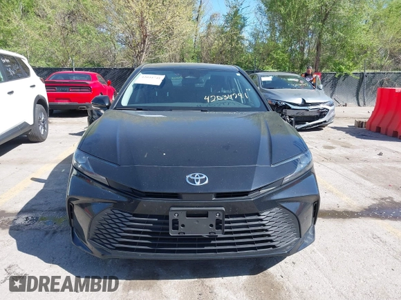 2025 Toyota Camry LE with VIN 4T1DAACK4SU513633, listed as a IAAI auction lot 42034741 with 27,024 mi miles and . Bid and sale history available at DreamBid. Image 13.