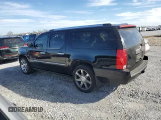 2011 Cadillac Escalade ESV Premium z VIN 1GYS3JEF8BR164804, wystawiony jako Copart lot #42613915 z przebiegiem 181 548 mil mil oraz Czysty tytuł • Clean title. Historia ofert i sprzedaży dostępna na DreamBid. Obrazek 2.