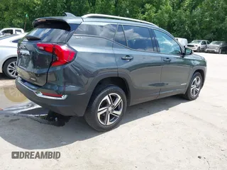 2020 GMC Terrain SLT z VIN 3GKALVEV2LL118589, wystawiony jako IAAI lot #42235449 z przebiegiem 83 573 mil mil oraz . Historia ofert i sprzedaży dostępna na DreamBid. Obrazek 4.