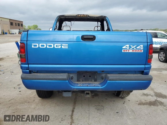 2001 Dodge 1500 z VIN 1B7HF16Z51S144789, wystawiony jako Copart lot #54872055 z przebiegiem Nie podano mil oraz Nie do naprawy • Non repairable. Historia ofert i sprzedaży dostępna na DreamBid. Obrazek 6.