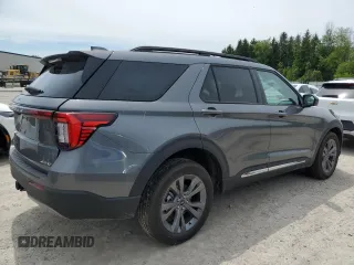 2025 Ford Explorer Active with VIN 1FMUK8DH3SGB48594, listed as a Copart auction lot 58975755 with 3,134 mi miles and Salvage title. Bid and sale history available at DreamBid. Image 3.