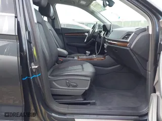 2018 Audi Q5 Premium Plus with VIN WA1BNAFY7J2008335, listed as a IAAI auction lot 41771552 with 39,352 mi miles. Bid and sale history available at carsss.com. Image 6.