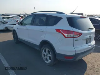 2016 Ford Escape SE z VIN 1FMCU0GXXGUC13444, wystawiony jako IAAI lot #39566364 z przebiegiem 162 059 mil mil oraz . Historia ofert i sprzedaży dostępna na DreamBid. Obrazek 3.
