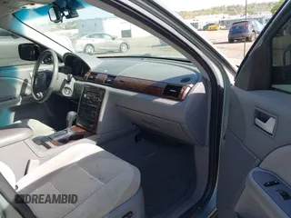 2007 Ford Five Hundred SEL with VIN 1FAFP24157G112188, listed as a IAAI auction lot 42092342 with 71,396 mi miles. Bid and sale history available at carsss.com. Image 5.
