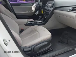 2017 Hyundai Sonata SE with VIN 5NPE24AF2HH572647, listed as a IAAI auction lot 40607675 with 117,259 mi miles and . Bid and sale history available at DreamBid. Image 5.