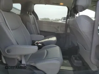 2022 Toyota Sienna XLE with VIN 5TDJRKEC8NS128404, listed as a Copart auction lot 54226825 with 44,459 mi miles and Salvage Title. Bid and sale history available at carsss.com. Image 11.