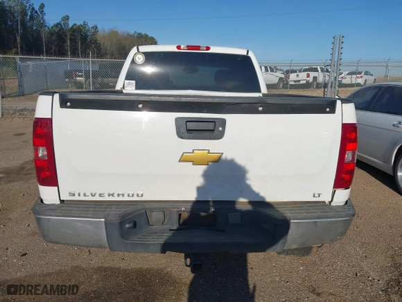 2013 Chevrolet Silverado 1500 LT with VIN 1GCRCSE06DZ273593, listed as a IAAI auction lot 41857478 with 207,175 mi miles. Bid and sale history available at carsss.com. Image 16.