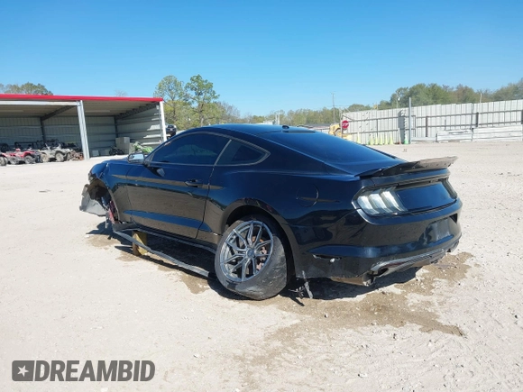 2016 Ford Mustang GT with VIN 1FA6P8CFXG5271476, listed as a IAAI auction lot 41768721 with 156,792 mi miles. Bid and sale history available at carsss.com. Image 3.